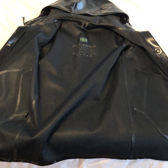 Stutterheim black raincoat. Size XS - Picture 12 of 17